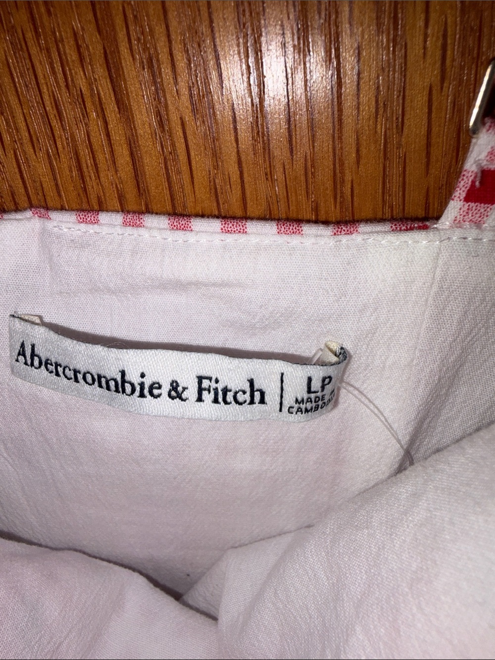 Abercrombie & Fitch Pink Gingham Maxi Dress with Strawberry Print - Picture 3 of 10
